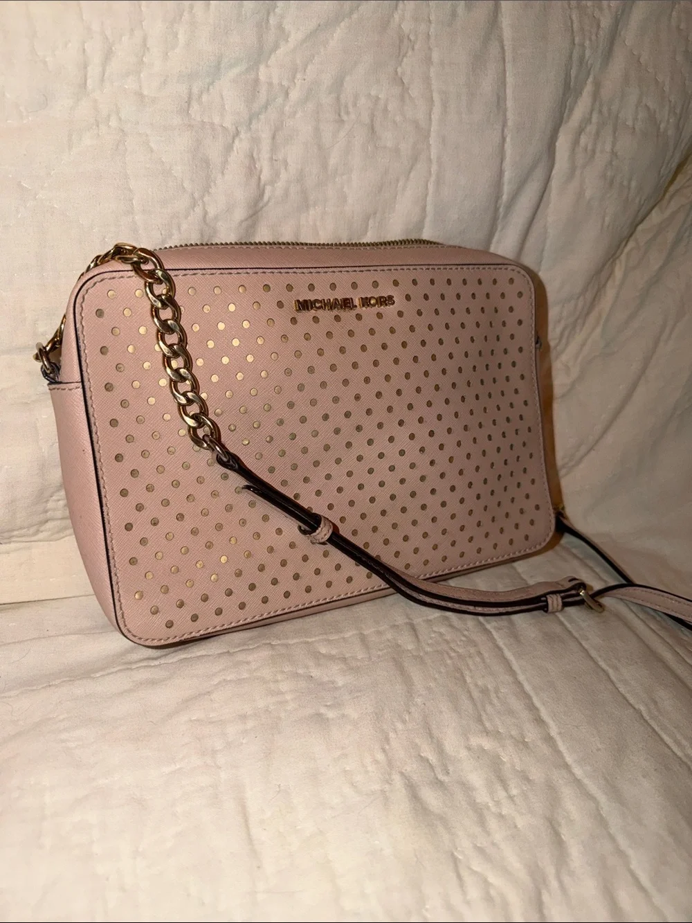 Michael Kors Women's Jet Set Large East West Crossbody Purse Saffiano-Pink Gold